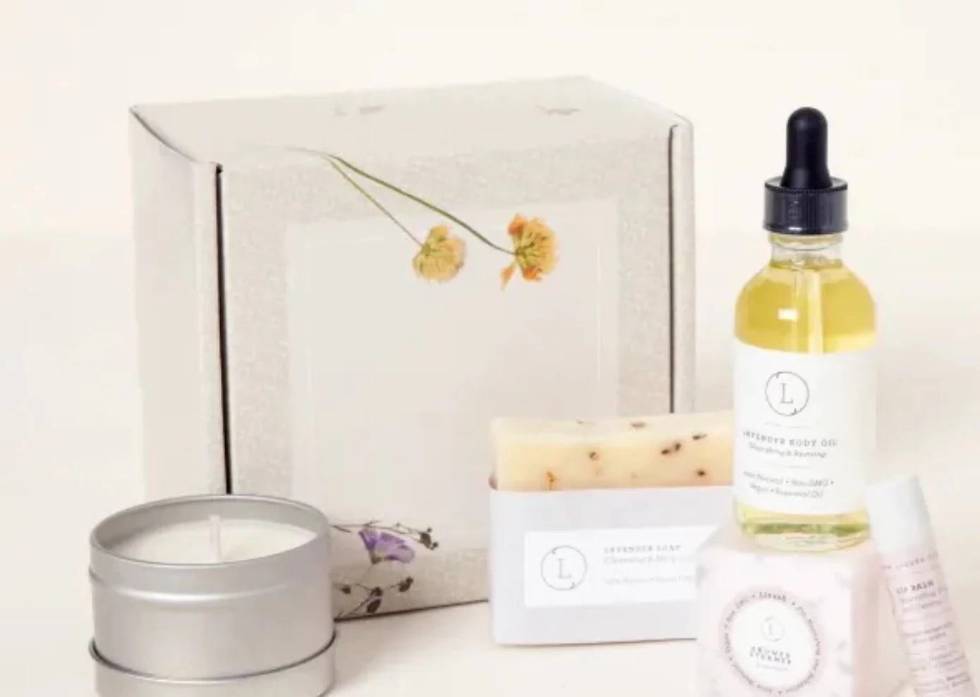 Unwind Lavender Gift set - Live, Laugh, Light - UGP