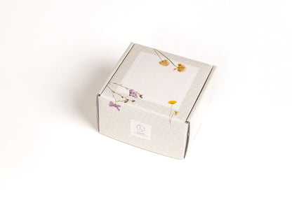 Unwind Lavender  Gift set - Live, Laugh, Light - UGP