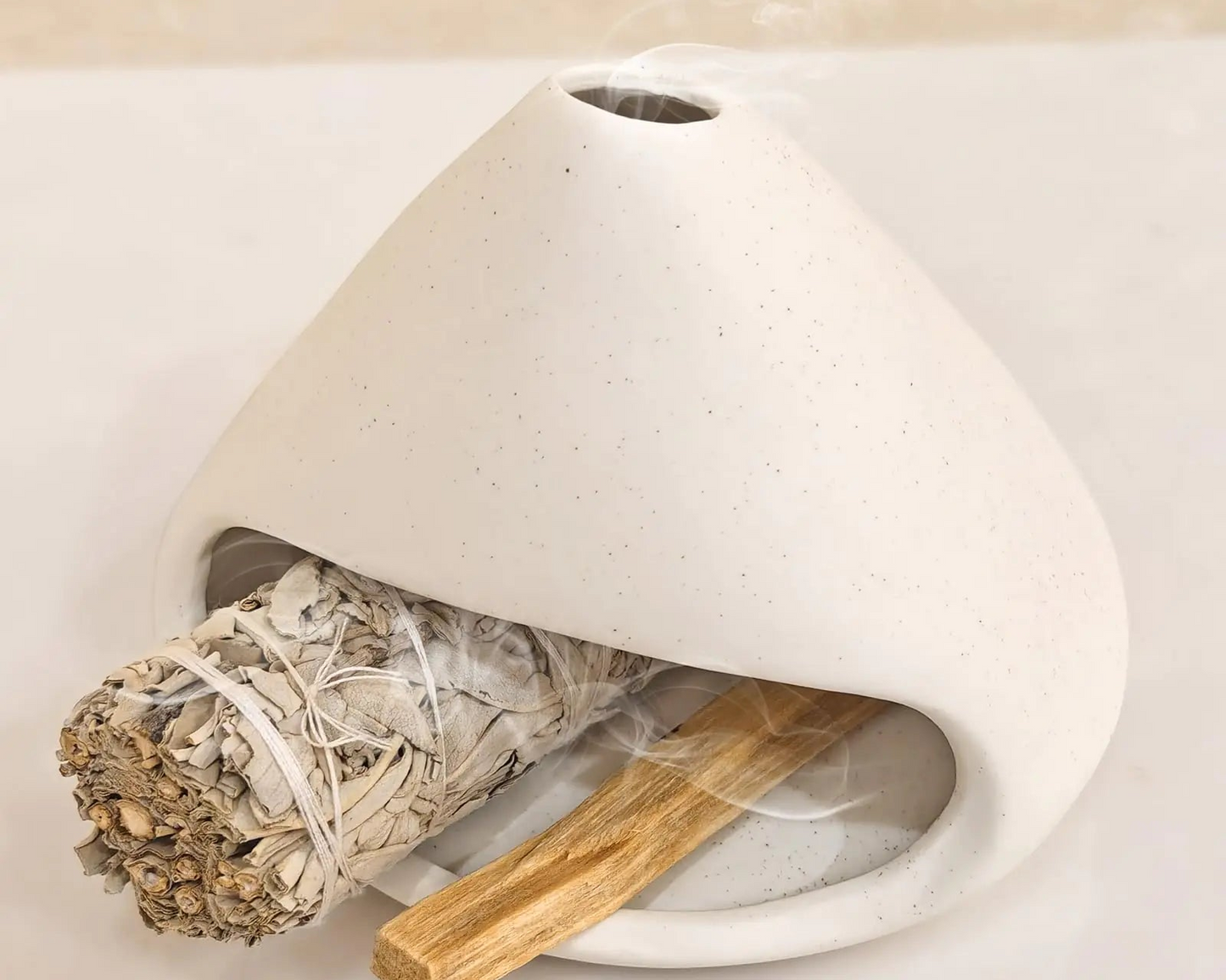 Yawlsow Palo Santo Holder for Meditation and Zen Decor (White)